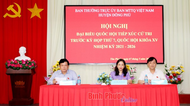 ĐOÀN ĐBQH TỈNH BÌNH PHƯỚC TIẾP XÚC CỬ TRI HUYỆN ĐỒNG PHÚ